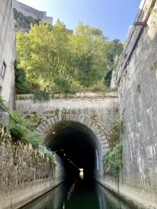 Bezencon-Tunnel-bateau-Doubs